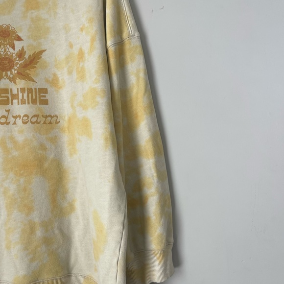 OVERSIZED ANTHROPOLOGIE CREWNECK!! - Picture 6 of 8